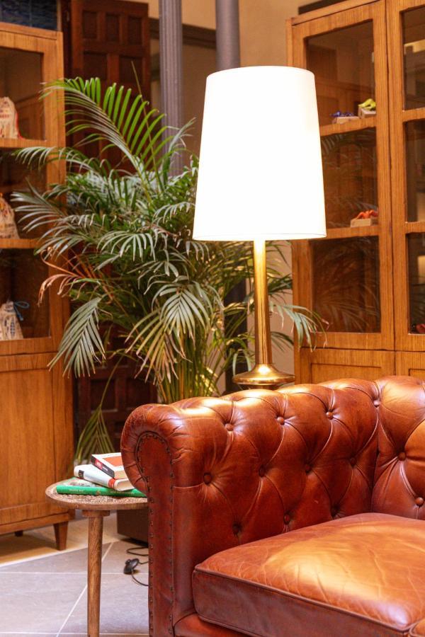 Hotel Casa Alhaja By Shiadu à Séville Extérieur photo